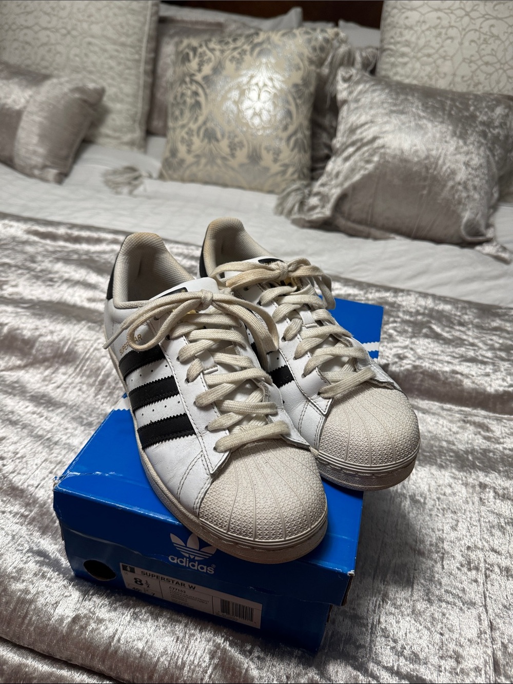 Adidas Superstar Women’s Sneakers Sz 8.5